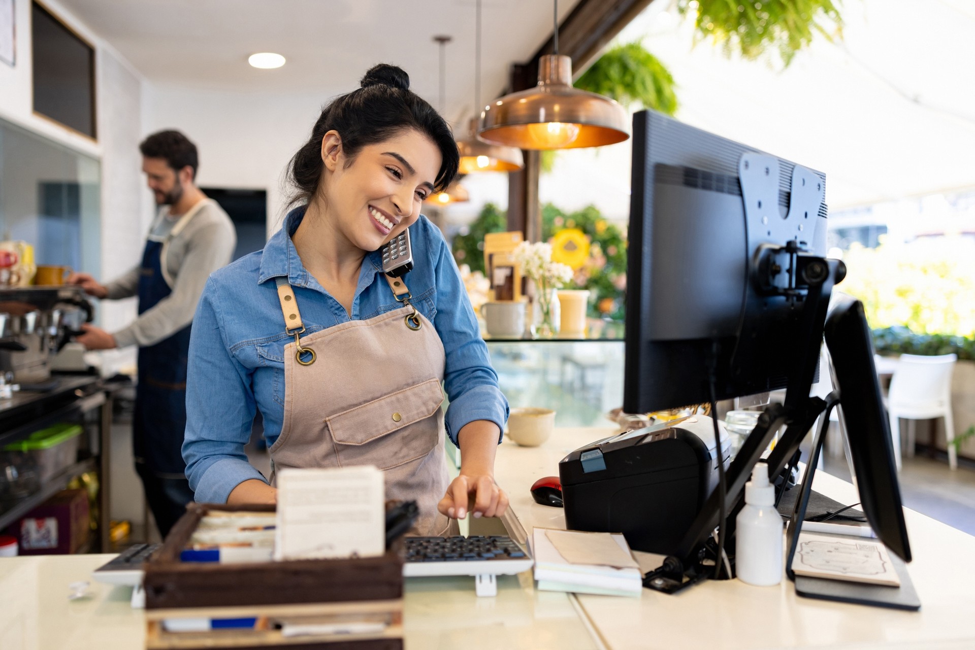<div><span style="color: rgb(40,68,148);"><strong>All of our broadband deals have the following features:</strong></span><br></div>
